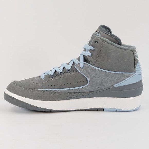 Air Jordan 2 Women's Retro 'Cool Grey' FB8871-041 size 7 - Picture 3 of 9